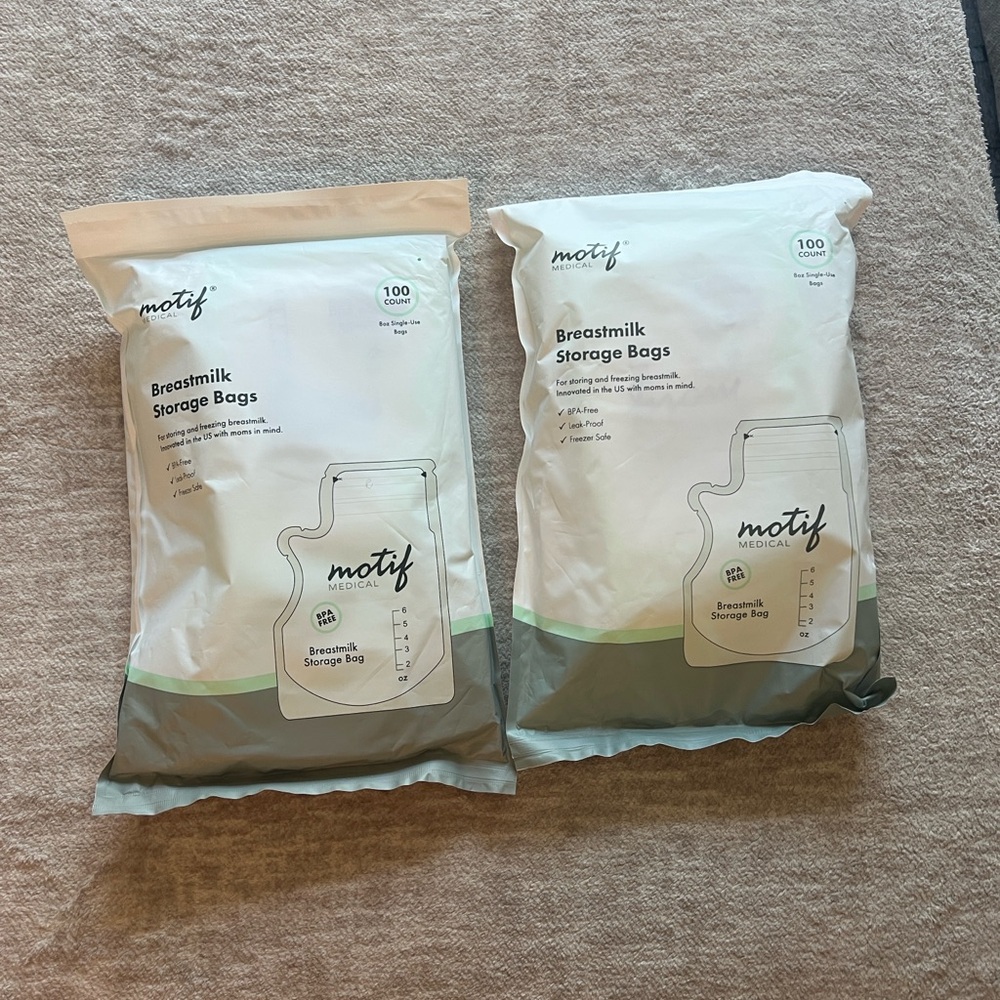 Motif Medical Breastmilk Storage Bags — 200 total (two packs of 100)